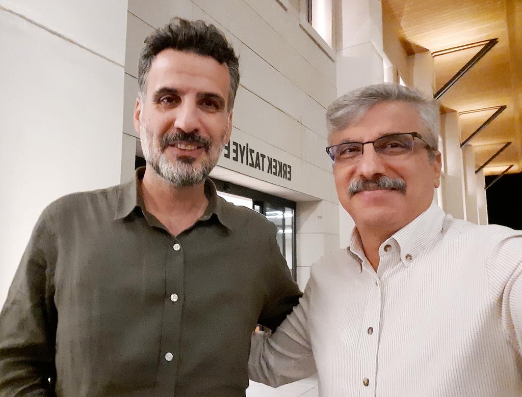 Aksa Tufanı'nın 2. Yıldönümünde <a href="/ihhinsaniyardim/">İHH</a> ve Batman Düşünce ve İnanç Platformu'nun İşbirliği ile
düzenlenen "Şiir ve Ezgi Dinletisine" duygusal bir o kadar mana yüklü şiirleriyle renk katan <a href="/aliemrealiemre/">Ali Emre</a> ve ezgileriyle gönül teline dokunan <a href="/AslanAliMehmet/">Mehmet Ali Aslan</a> ile özçekim 🤳