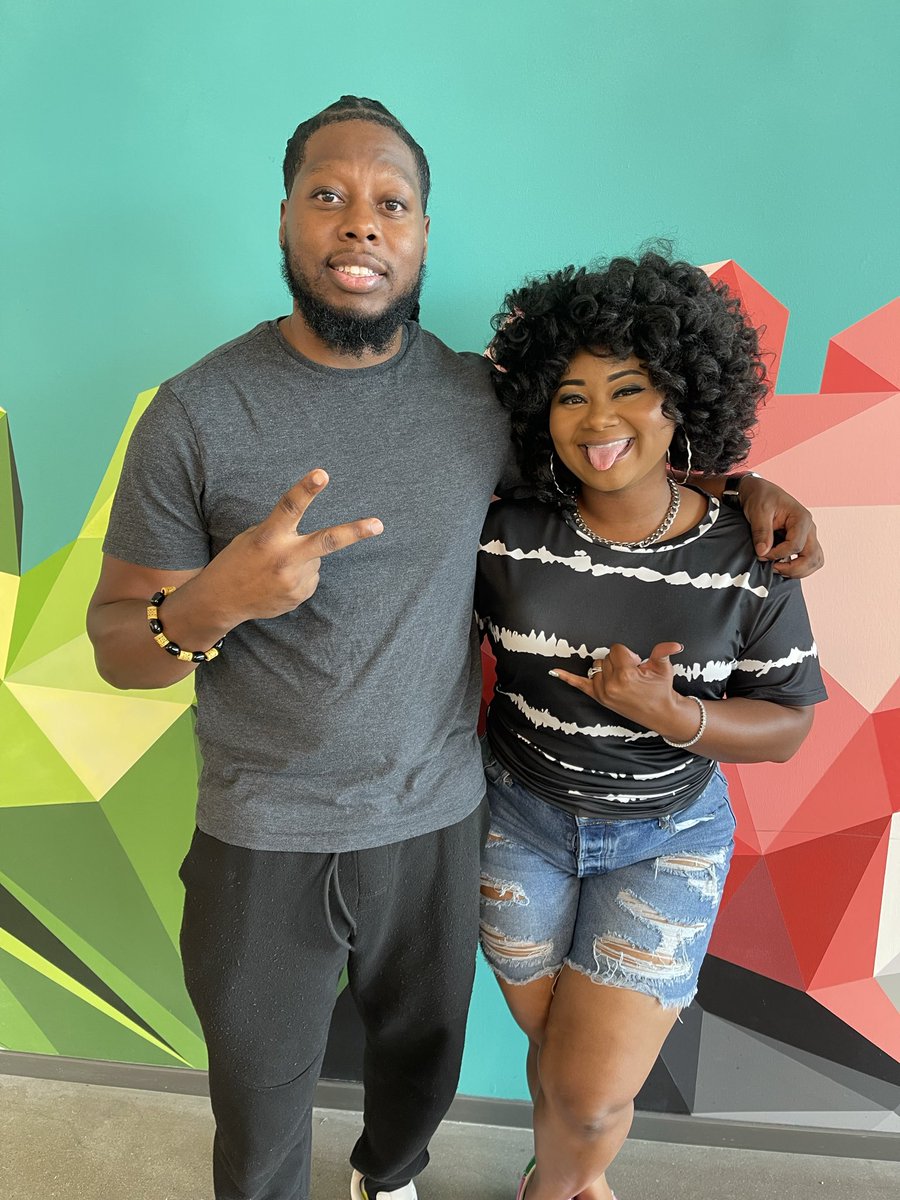 vadorbeatz's tweet photo. If you haven’t tuned in to Queen Neffy’s incredible story here’s the link.

https://t.co/Fm2hWfGMIJ

#theemppodcast #builtfortough #queenneffy #thevibesession #bts https://t.co/yoEYrD8D1d