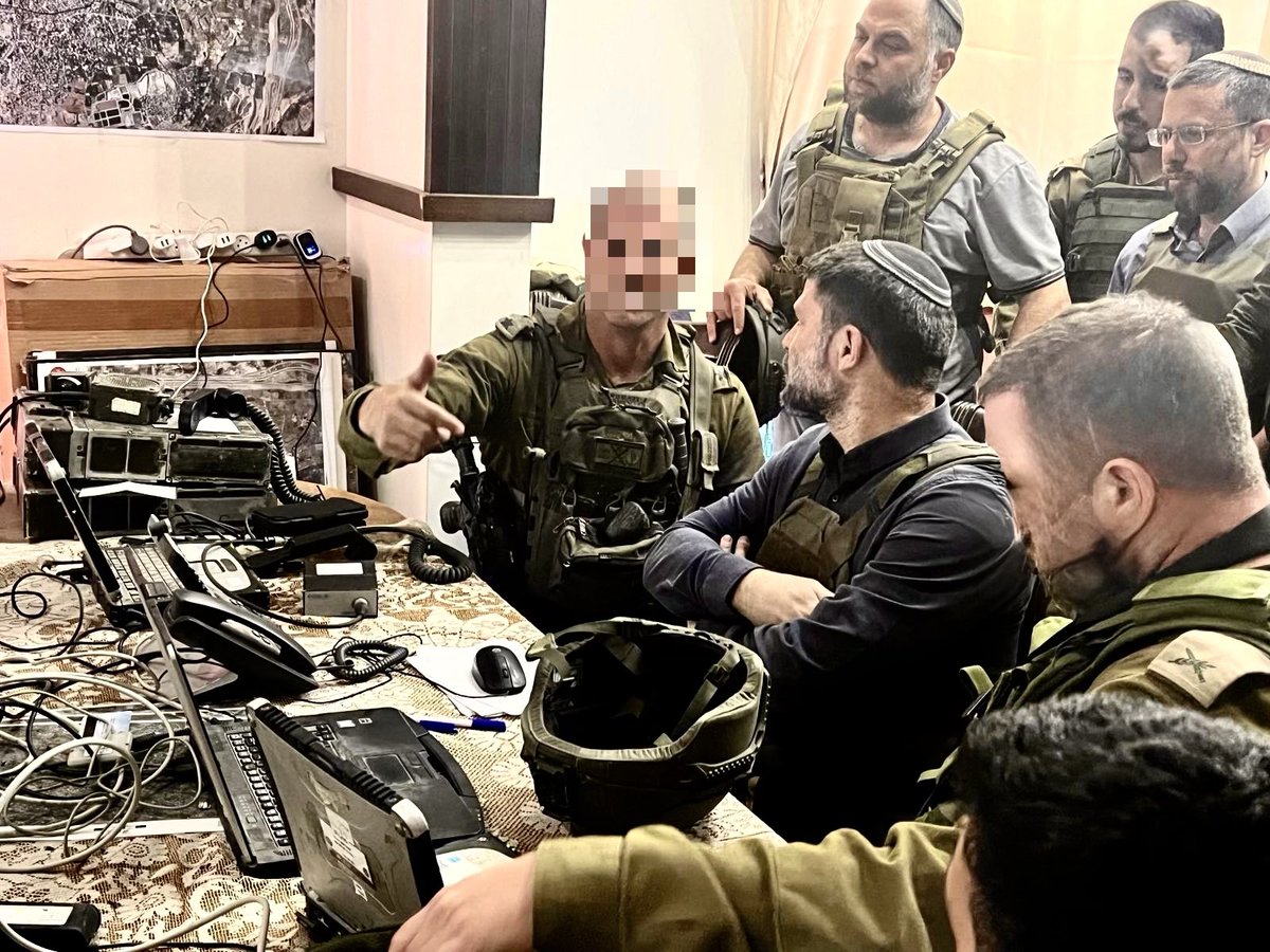 בצלאל סמוטריץ' tweet media