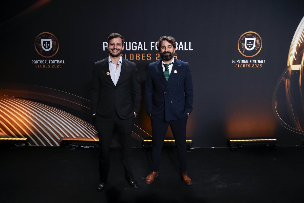 As seleções nacionais de eSPORTS dizem presente nos #PortugalFootballGlobes! 📸🎮