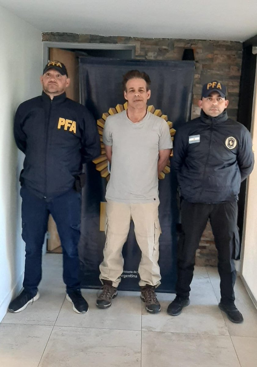 Fred Machado, Viedma. 
👉🏻Empezó el proceso de extradición.
👉🏻En Estados Unidos está acusado de lavado de dinero, narcotráfico y fraude.
