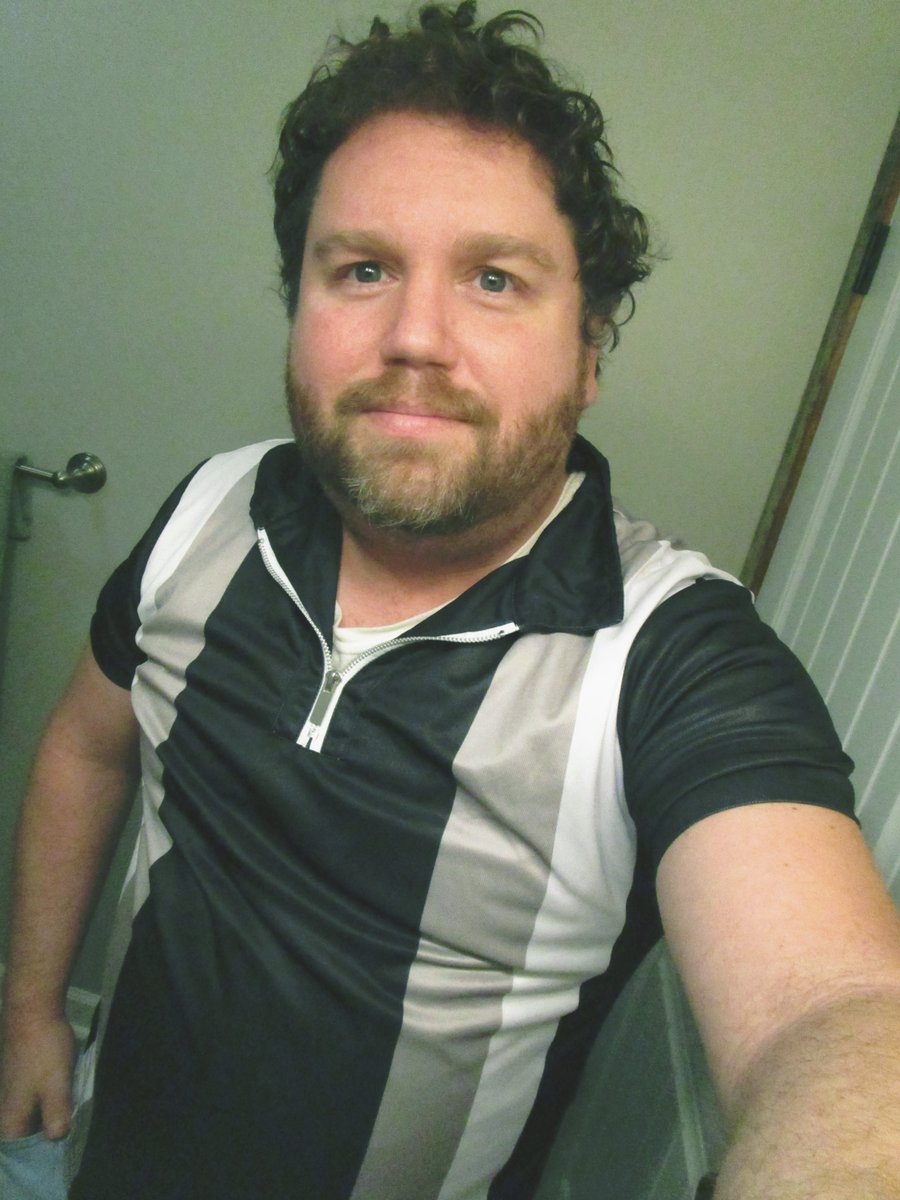 JAMMINMUSICMAN1's tweet photo. Hey #Twitter Friends Long Time No See Hope Everyone Is Doing Well Here On The X ๐ #Jamminmusicman #Fall2025 #PoloShirts #BathroomSelfies #TuesdayNight #2025 #FallWeather #Oasis #Supersonic #RockNRollStar #BritPop #AlienAddict #Area52 #WWENXT #NXTShowdown #AEWDynamite https://t.co/oL8Z5UG6tp