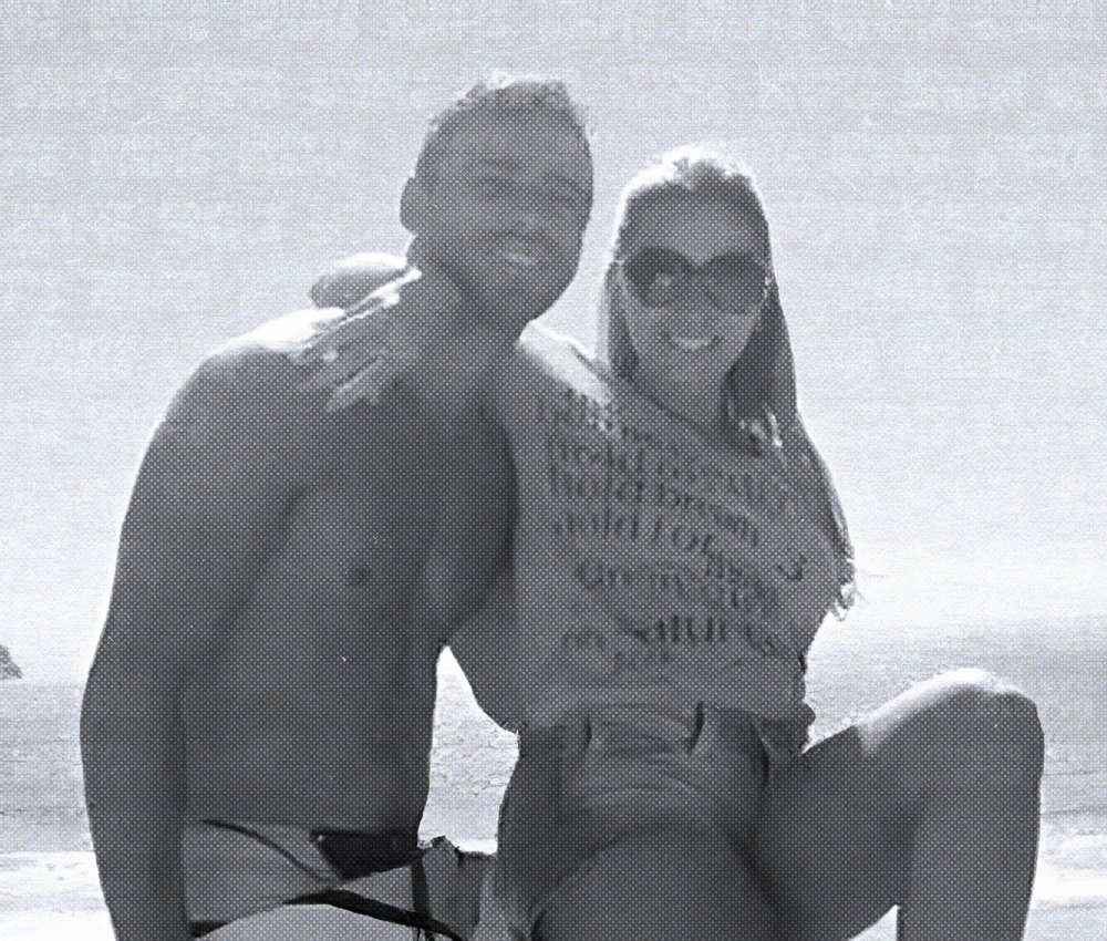 #pelicula #netflix #romance #amor #love #guerra #soldado  #corazonesmalheridos #sofiacarson #recomendation #recomendaciones, image size:1000x850