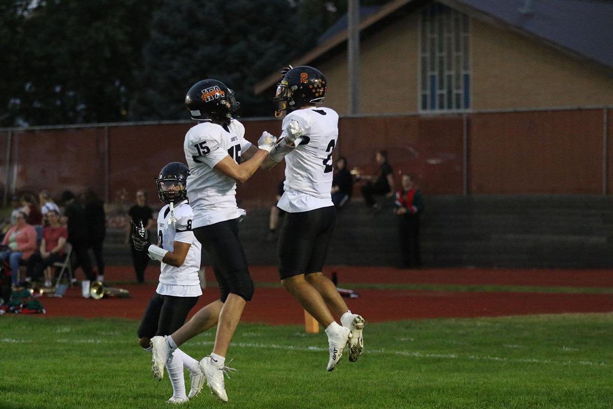 hudl.com/v/2Sui1z 
Week 6 at Charles City 
- 6 rec 
- 147 rec yds 
- 3 rec tds 
- 91 yd kick return 
- 2 solo tackles