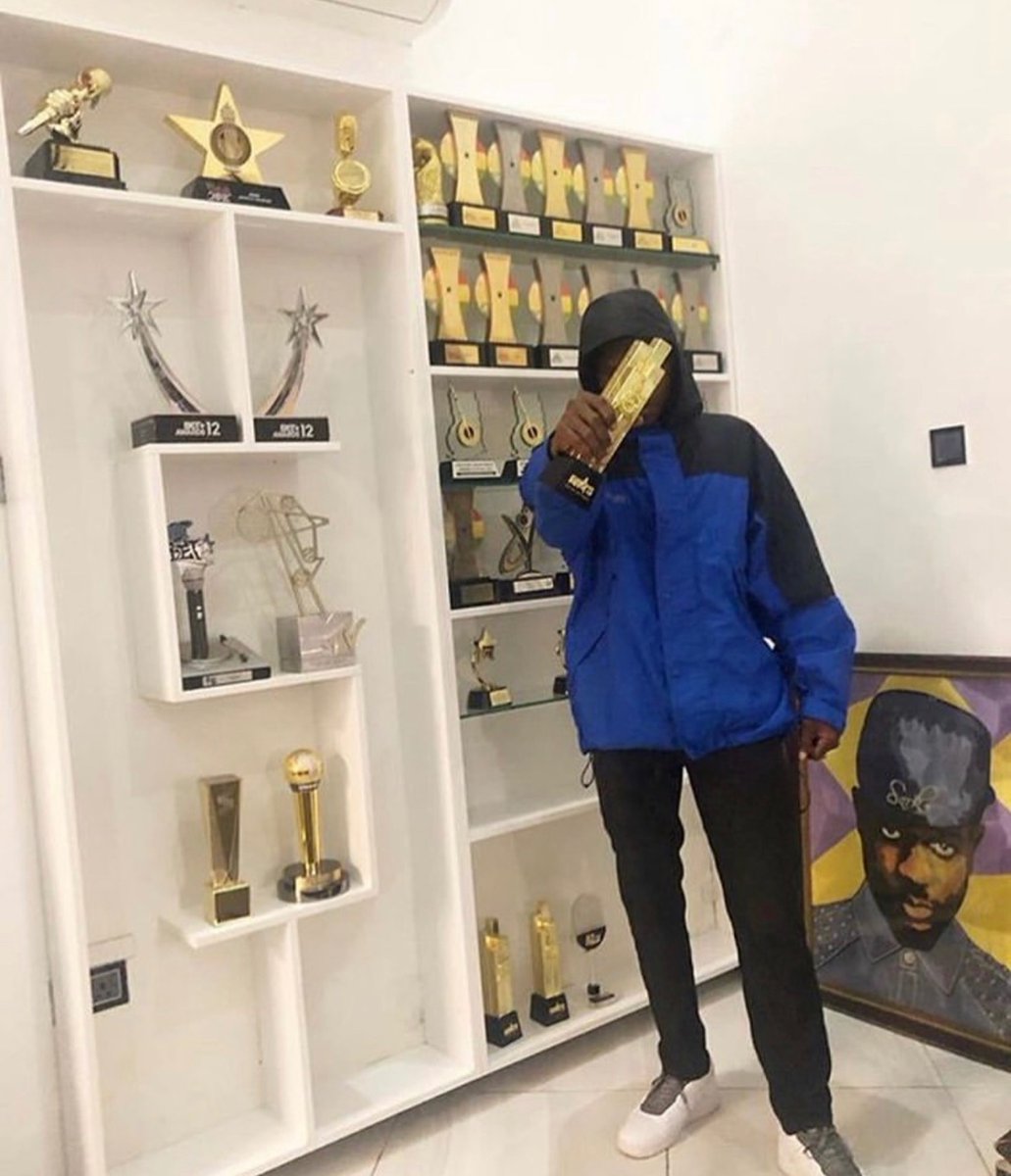 YellowIsComing #Sarkodie #babsdirection