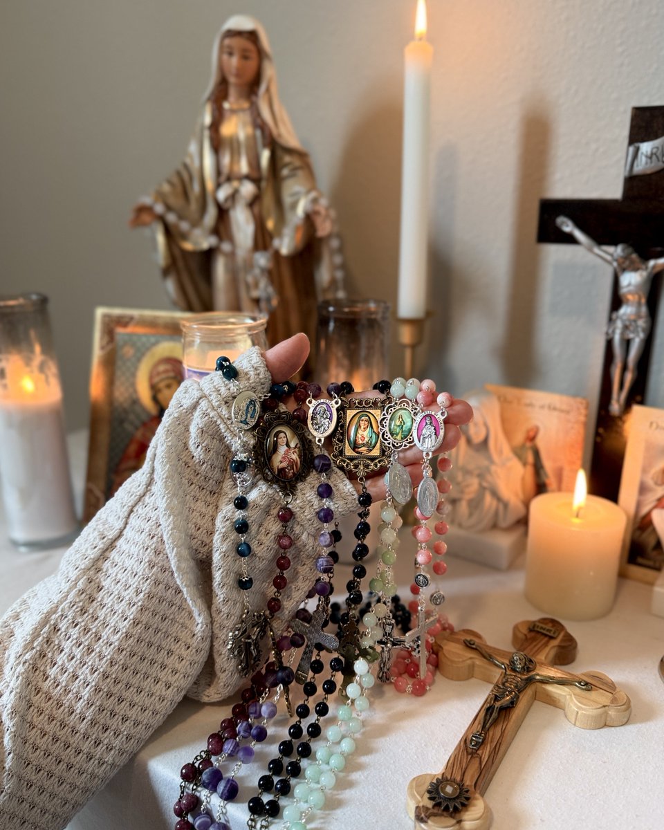 Making rosaries during my pregnancy