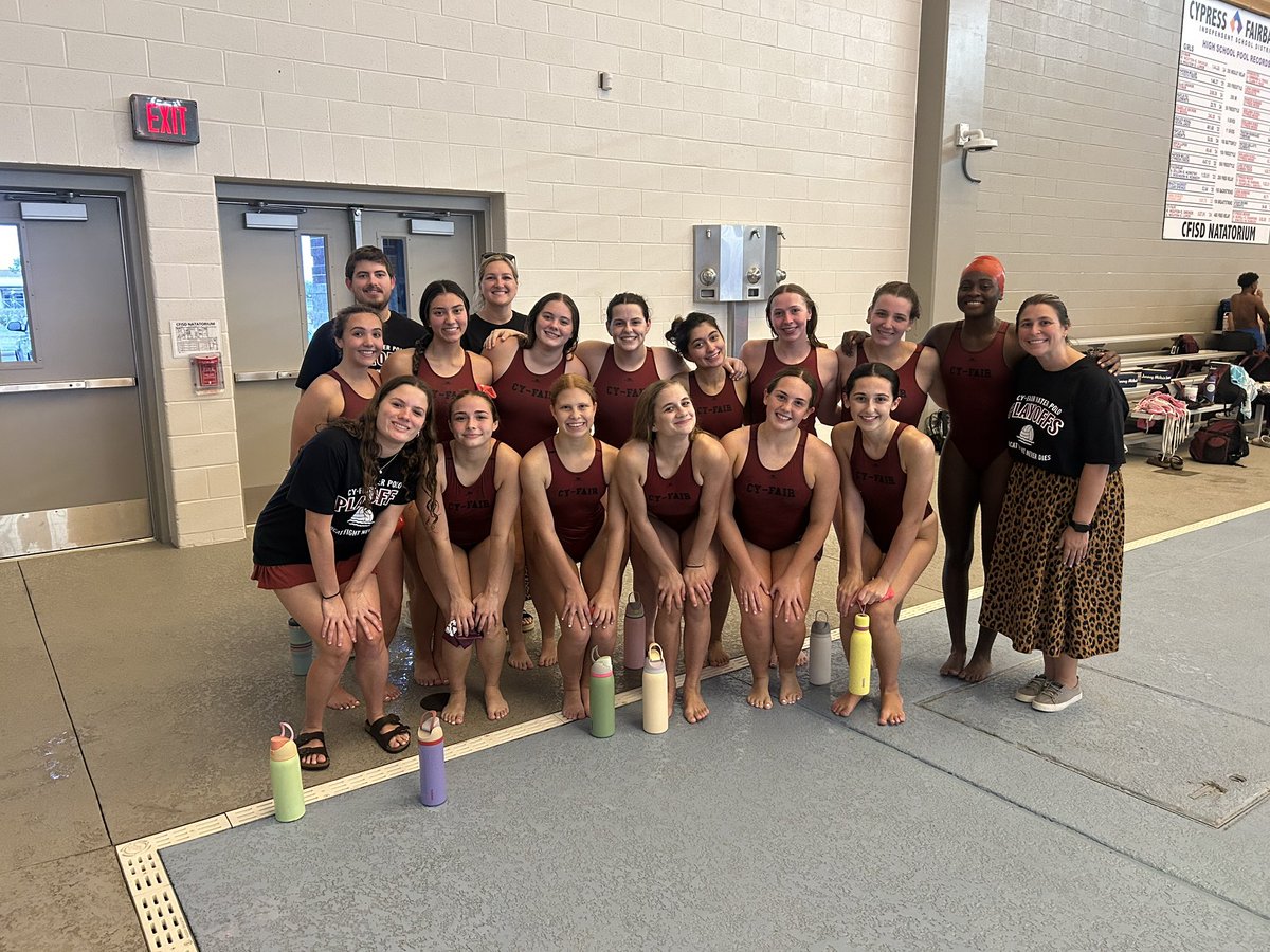 Congrats to our boys and girls on their wins tonight in the first round of playoffs!  #BFND <a href="/BFNDAthletics/">Cy-Fair HS Athletics</a> <a href="/CyFair_BFND/">Cy-Fair High School</a>