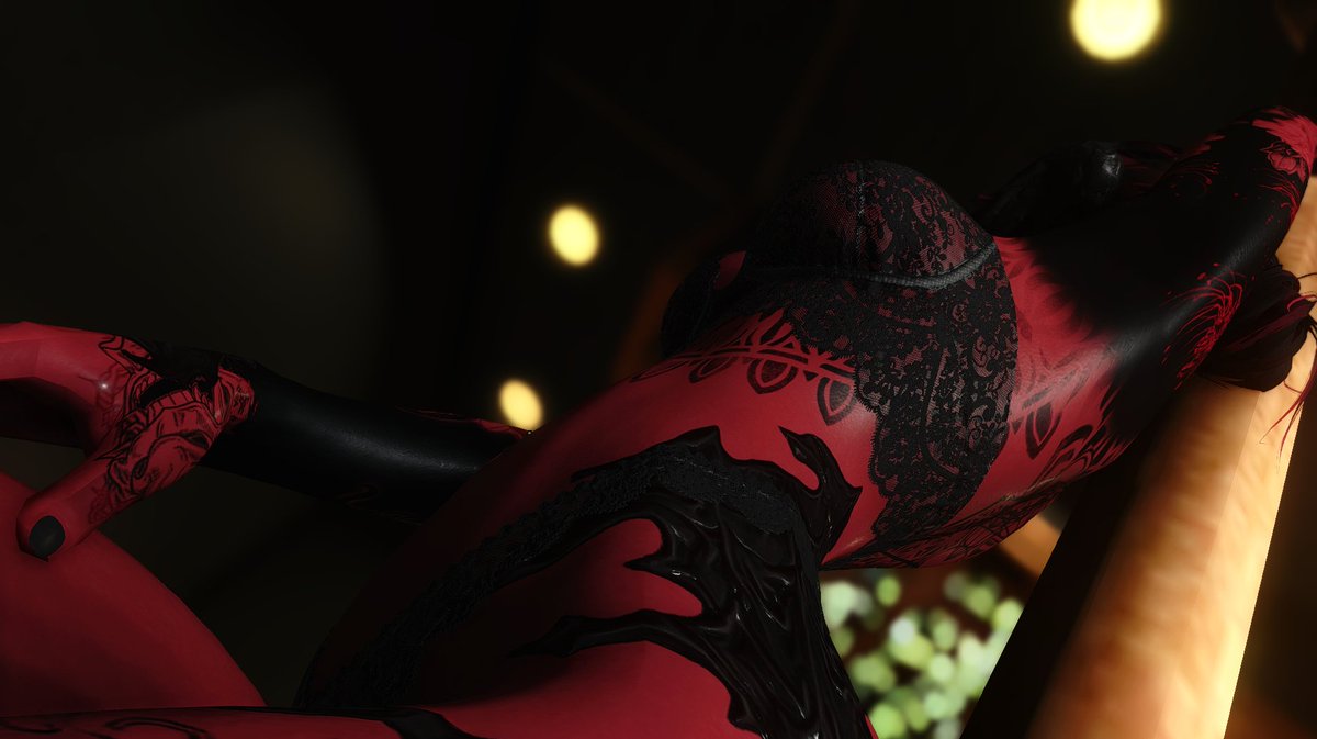 In love with this new lingerie set. What do you think? ❤️