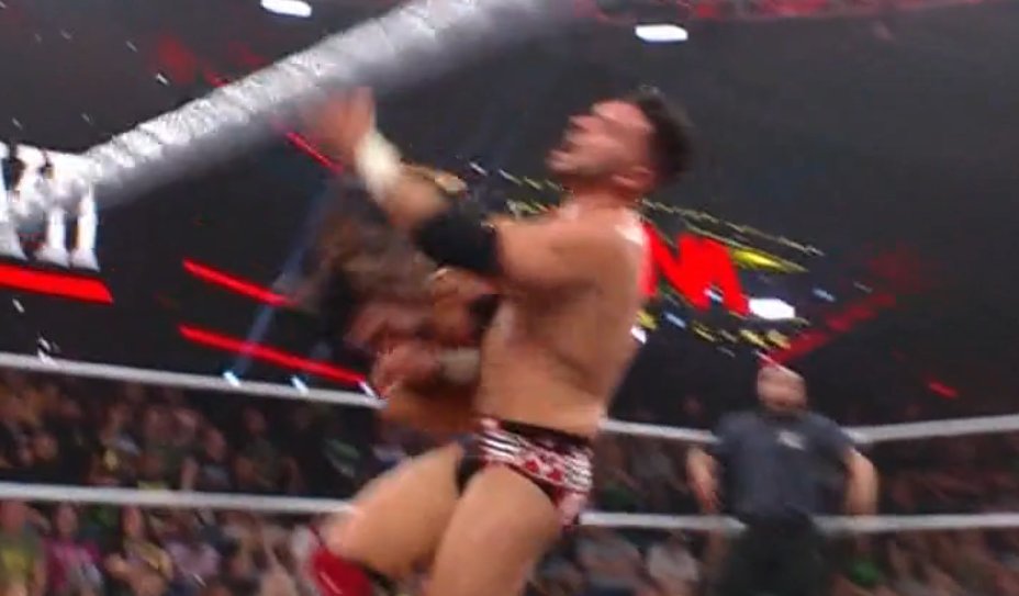 SKWrestling_'s tweet image. WHAT A COUNTER!
#NXTShowdown
sportskeeda.com/live/wwe-nxt-v…