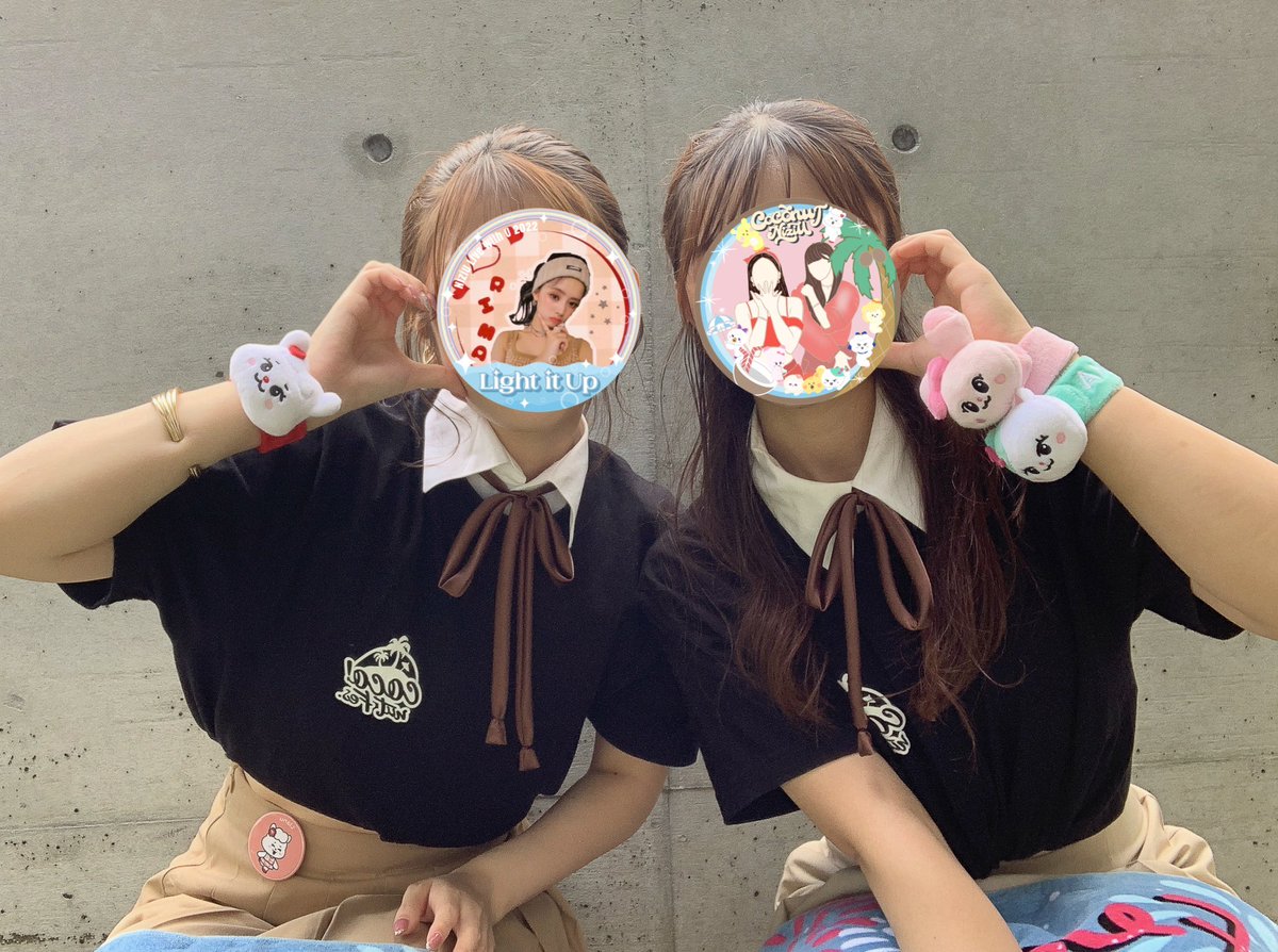mino_niziu's tweet photo. ああああ大好き
本当に本当に一緒に行きたかったから
安心した大感謝です
本当にありがとう😭😭😭😭😭❤️🩷

このみんとファンミぶりの連番やっっっっと叶ったああああ😭😭😭

オーラス参戦します楽しみでもう何でも頑張れるありがとう大好きです https://t.co/LwMYb9RTs7