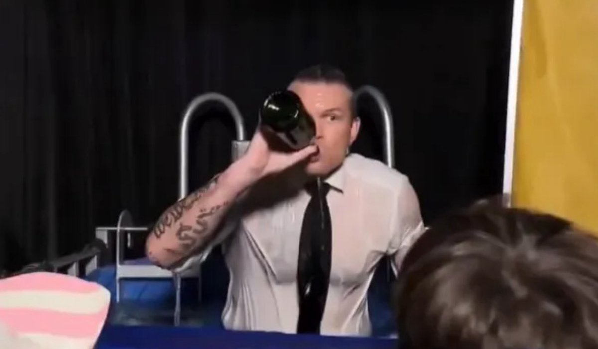 LeftwardBound (@leftwardb24) on Twitter photo <a href="/PeteHegseth/">Pete Hegseth</a> <a href="/DeptofWar/">Department of War 🇺🇸</a> Quit with the cosplay a learn how to actually do your job.  Or go away, either is fine. <a href="/PeteHegseth/">Pete Hegseth</a> <a href="/DeptofWar/">Department of War 🇺🇸</a> Quit with the cosplay a learn how to actually do your job.  Or go away, either is fine.