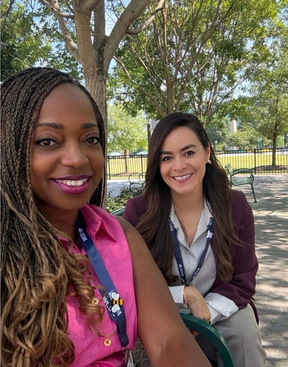 The best meetings happen while breathing fresh air. Nisa Williams, M.Ed, MBA, ACC and I are enjoying this beautiful Atlanta weather. ☀️ #LSHSummit #WGU #HigherEd