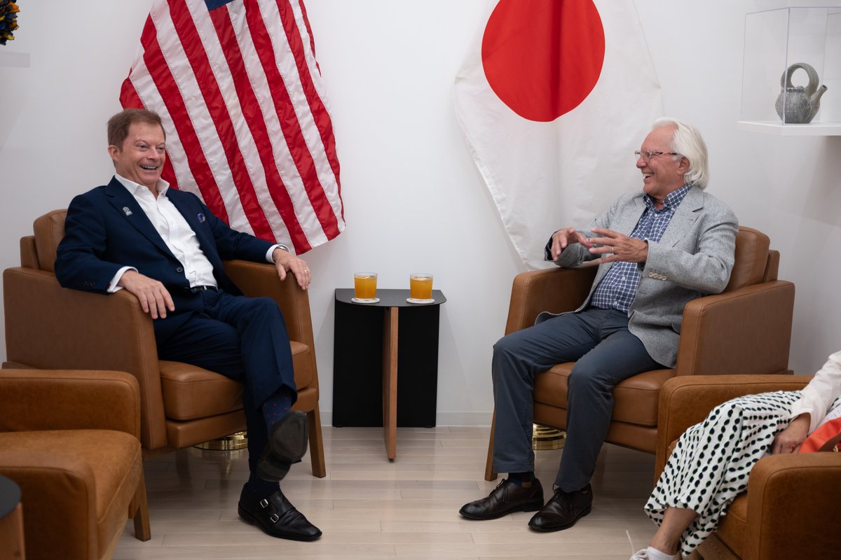 It was a pleasure to welcome former Commissioner General Bob Clark at #Expo2025. His work on past Expos helped set the stage for where we are today 🇺🇸🇯🇵