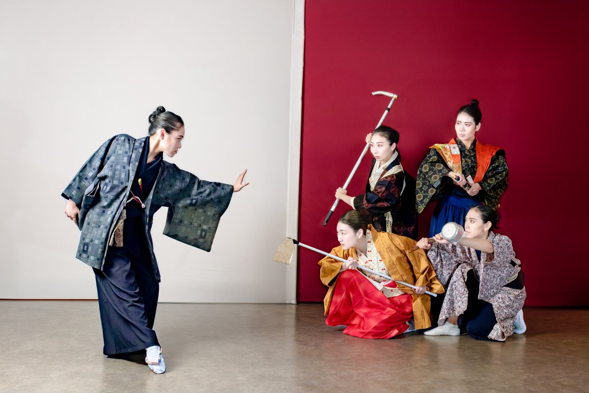 バレエ舞台「#踏み絵」🏯
公演まであと3日！
#10月11日(土)15時と19時開演
#高田馬場 の #預言CAFE にて

目の前で繰り広げられる迫力満載の舞台！
チケットまだございます🈶
お時間のある方ぜひ！
🌐kadenz.jimdofree.com

#テアターカデンツ💃