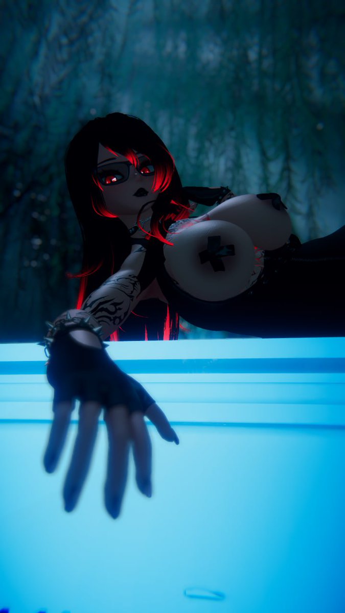 JuicySharky VR (@juicysharkyvr) on Twitter photo 