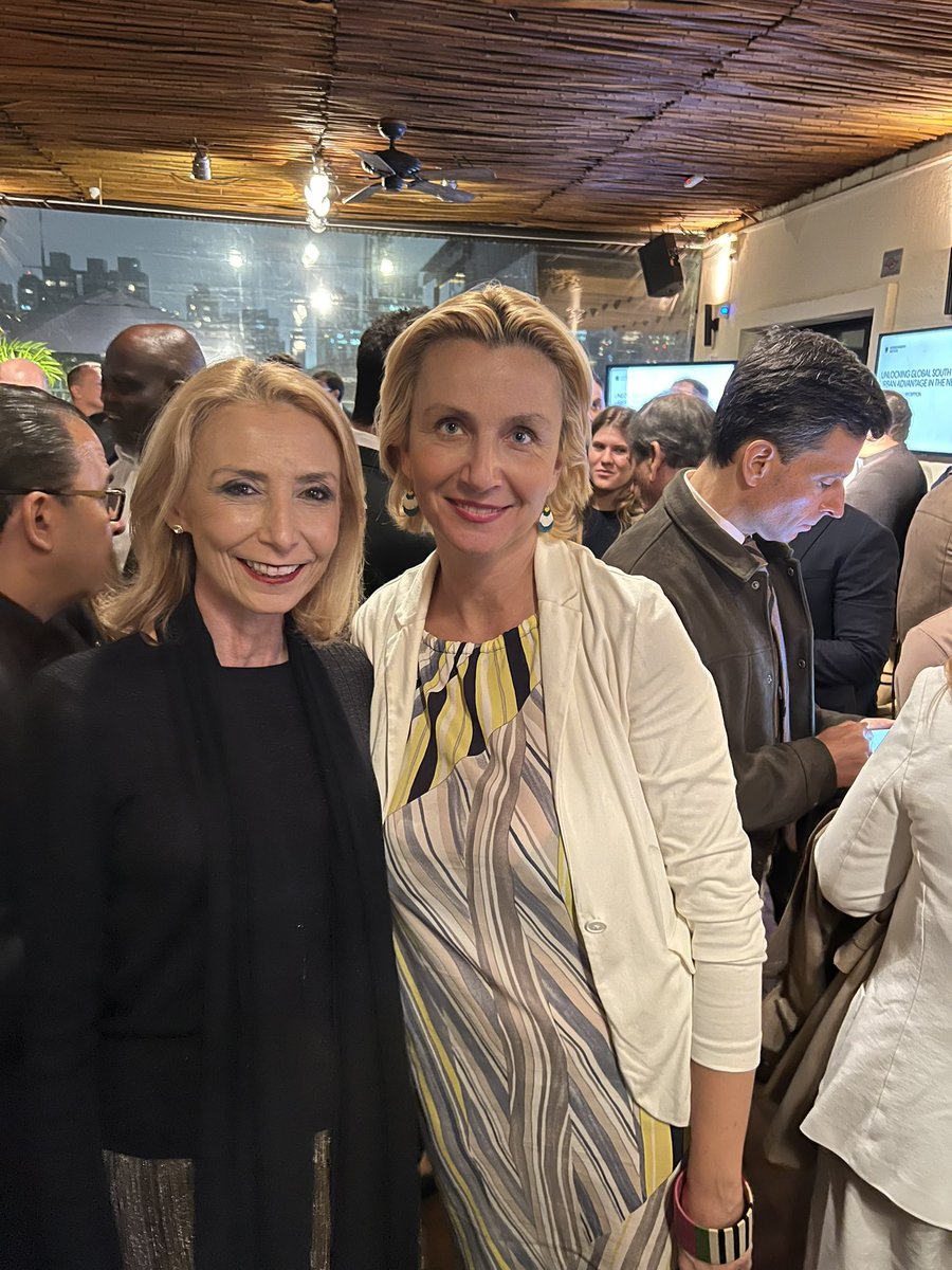 AnaTrbovich's tweet image. When in @prefsp stop by @HorasisOrg conf to see a fellow @wef #greentech pioneer @ChickoSousa &amp;amp; Sao Paulo state secretary to catch up on #EnergyTransition