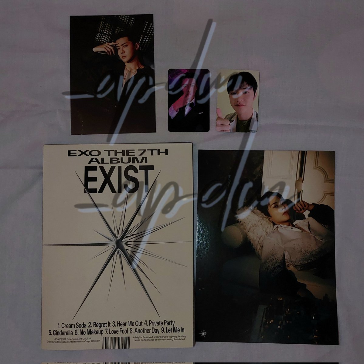 _apdcn's tweet image. ❗️HELP RT❗️

wts unsealed album EXO Exist &amp;amp; D.O. Expectation
- Good condition &amp;gt; boleh cek condi dulu
- EXO: PC Sehun + POB D.O. (no poster) | D.O.: Full set
- Via 🍊 
- 📍Malang, Jatim
- Price: 120K 👉🏻 sudah include admin 
#wts #EXO #kyungsoo