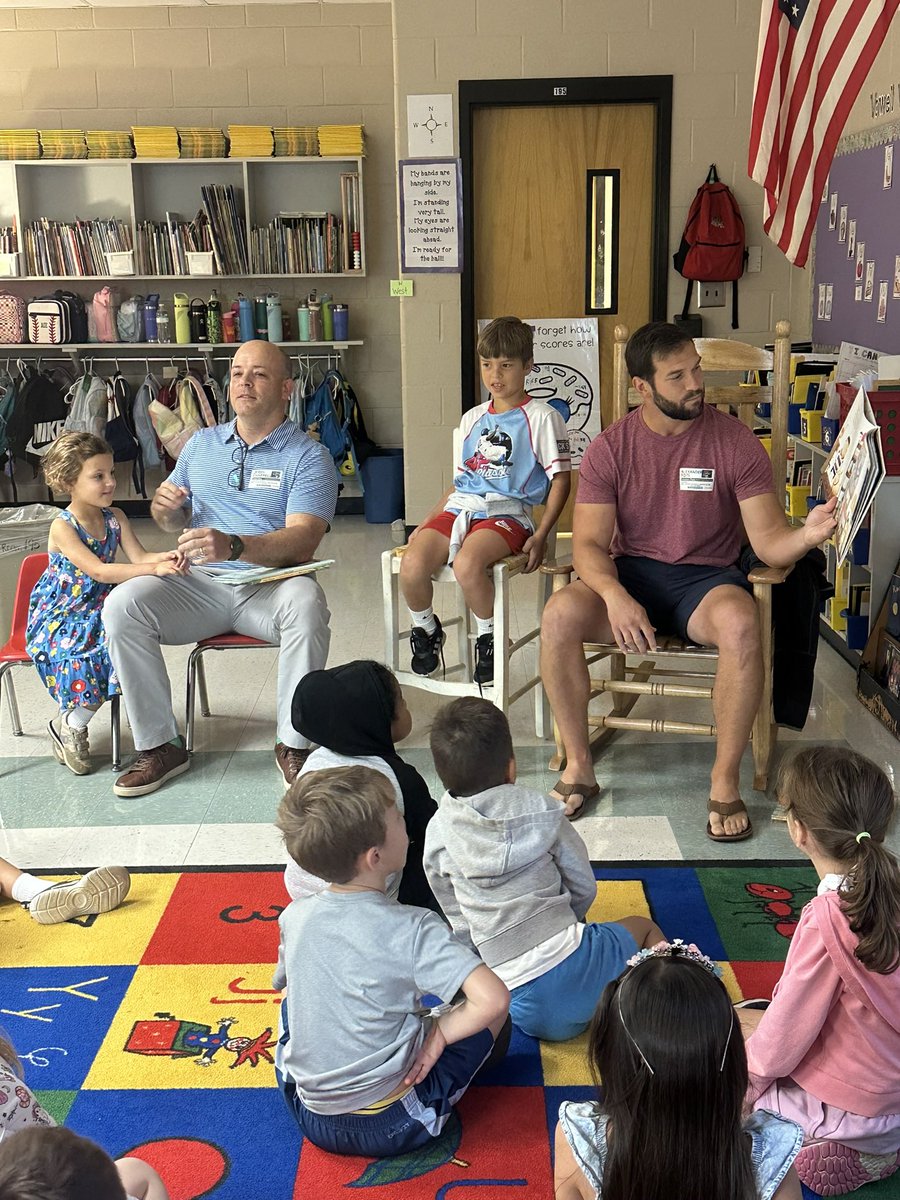 Kdg happenings lately! Connecting with the interactive read aloud from  last week‘s wonders lesson, mystery reader, Dad‘s club reads, and Roswell high school football players reading to us!#rnegreatthings