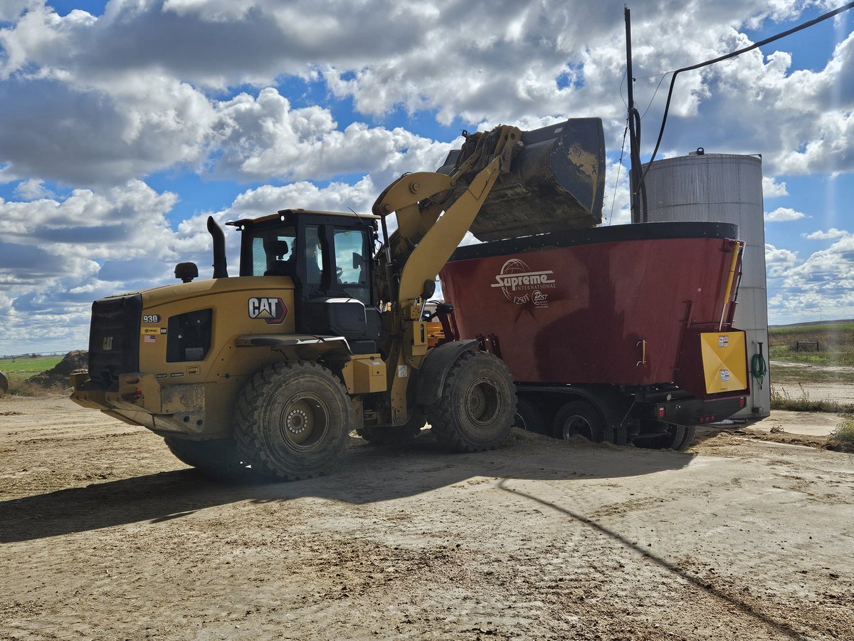 timstetson877's tweet photo. New truck, start up! #SupremeInternational #istatetruck #westernstar https://t.co/YefSwVA8ln