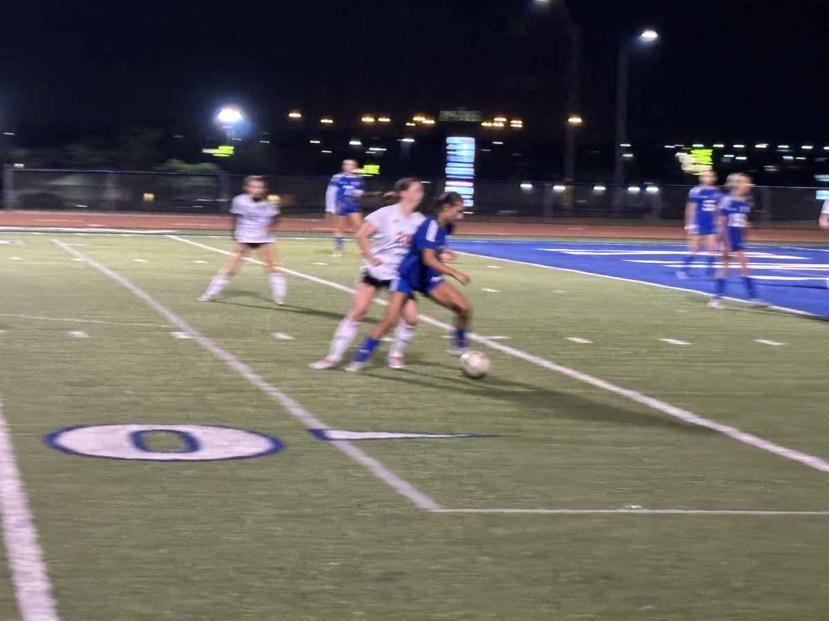 OGHSKnights's tweet photo. It’s a Loretta Hillman hat trick 🧢🧢🧢! Loretta scored 3️⃣ goals in ten minutes to give @OGGirlsSoccer a 3-0 win in the first round of the playoffs. 

Go Knights 💙🥅⚽️

Here is the sequence of her third goal! https://t.co/bbCJtpWc94