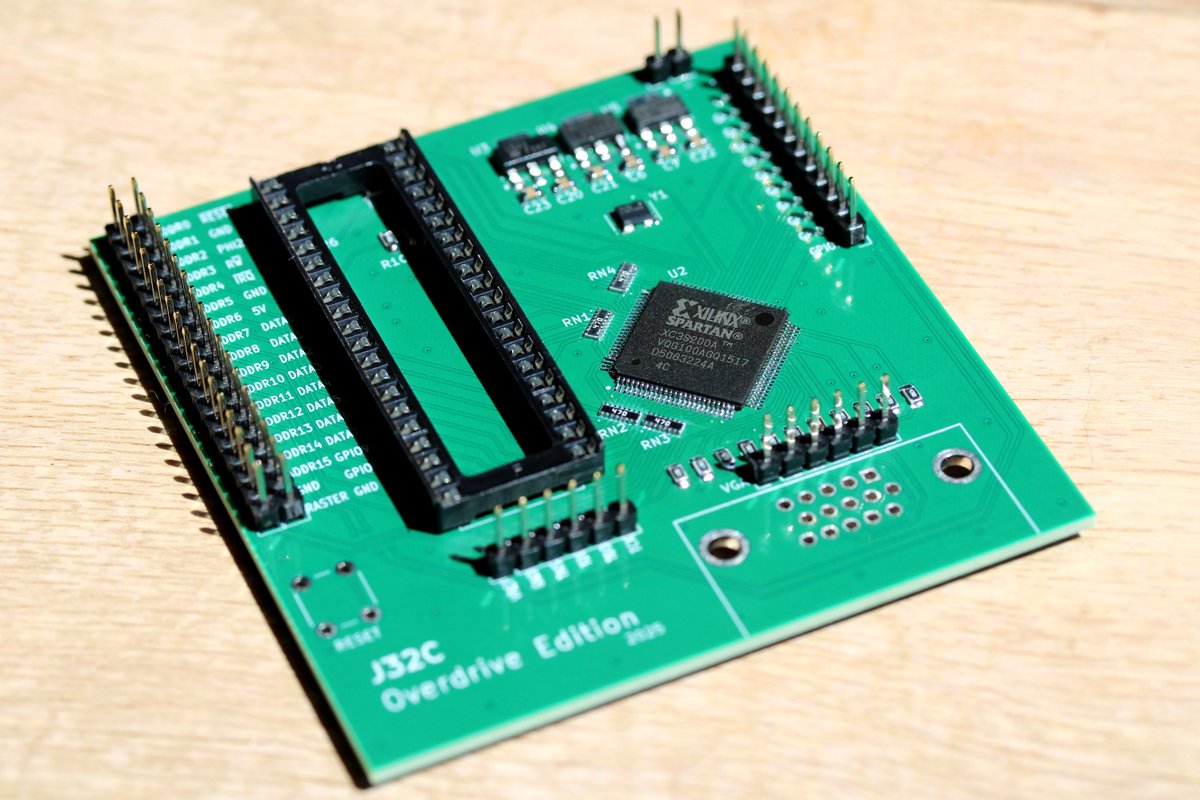 CodingAndThings's tweet image. Hopefully I soldered this one better.