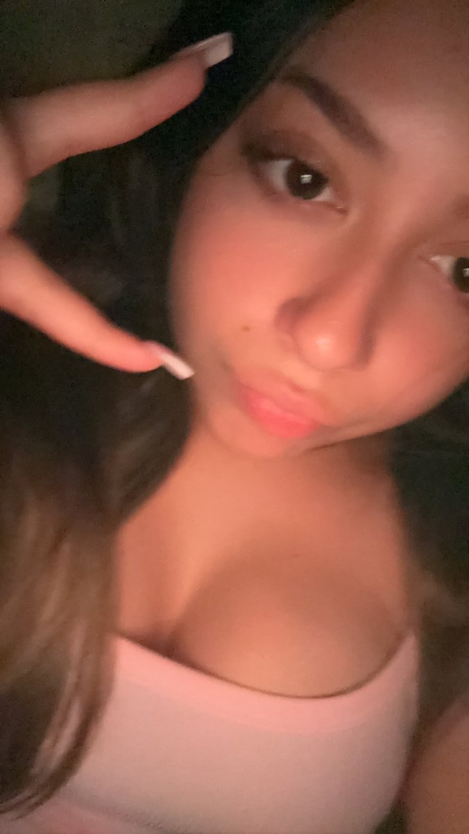 itsleilani03's tweet photo. i want you aching loser. i want you so desperate to hand over everything to me, because in the end i deserve it way more than you do.

findom paypig wallet humanatm https://t.co/qqdn9MQEeC