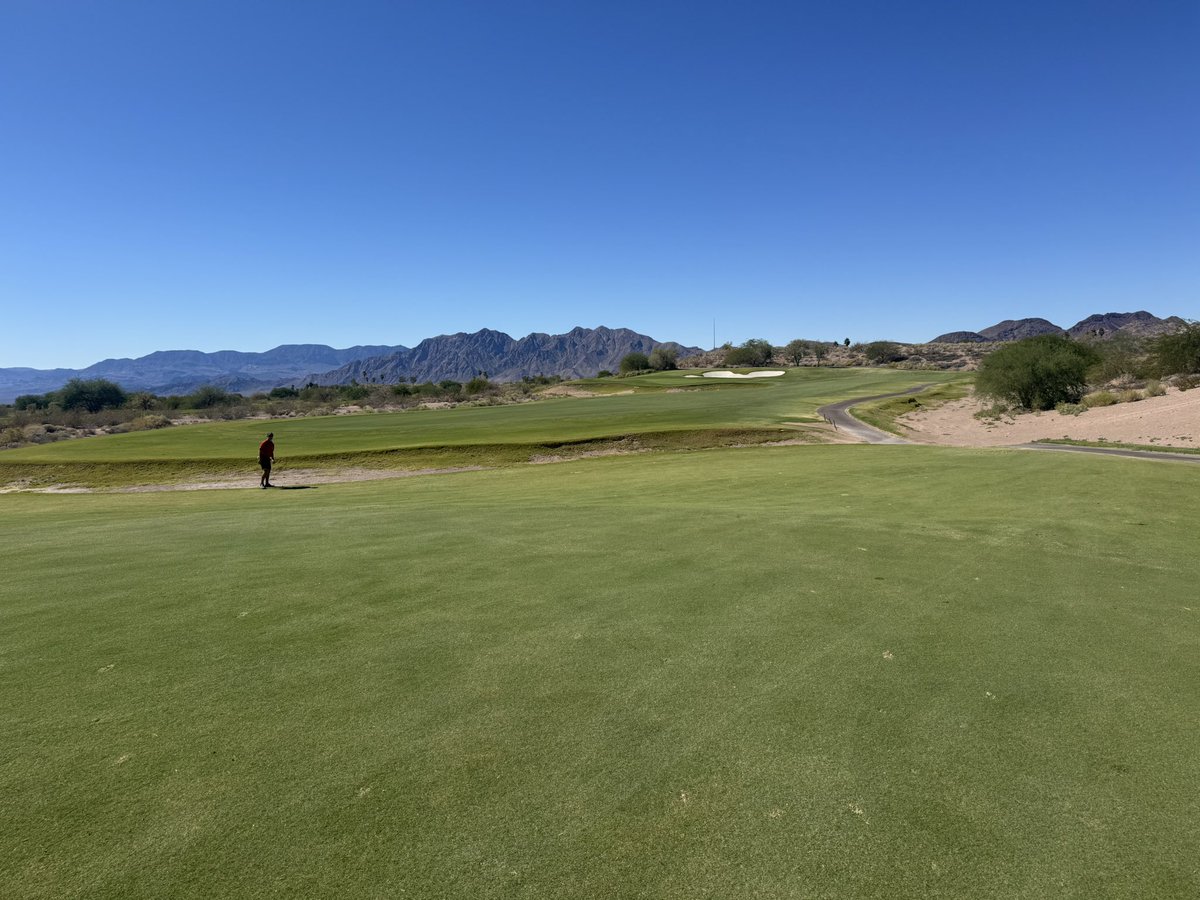 michaelleotta's tweet photo. Fun week in Vegas at the NCAA Championship Preview. Boys closed strong with the best round of the day 274 (-14) and tied the program record. https://t.co/UbOSEaBusj