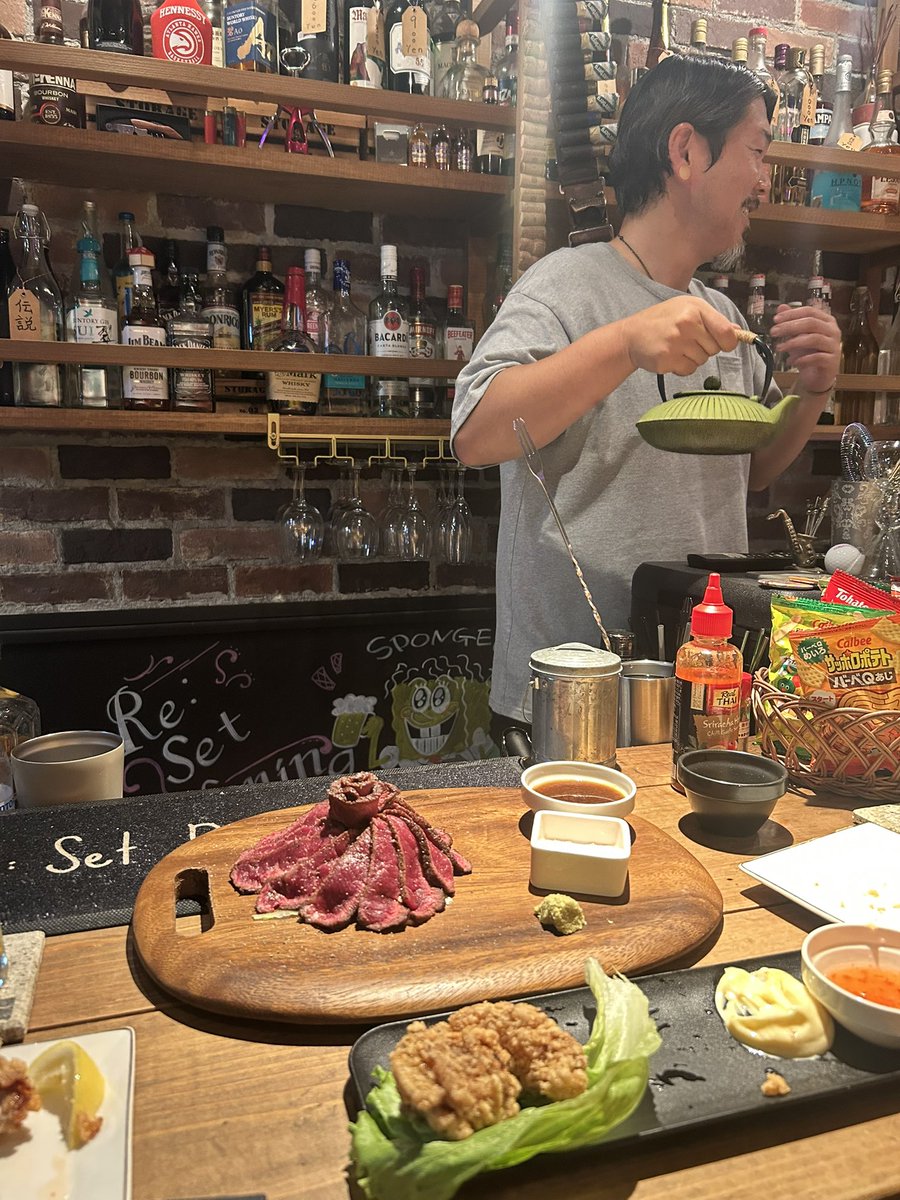 yokoduna_vn's tweet image. 昨夜は飲みながら会議でした
YOKODUNAは時々
こういう会議で話を進めていますww
今日はこちらにおじゃましました
Re:Set Dining(リセットダイニング)
share.google/02RpKlsGXcpPWW…