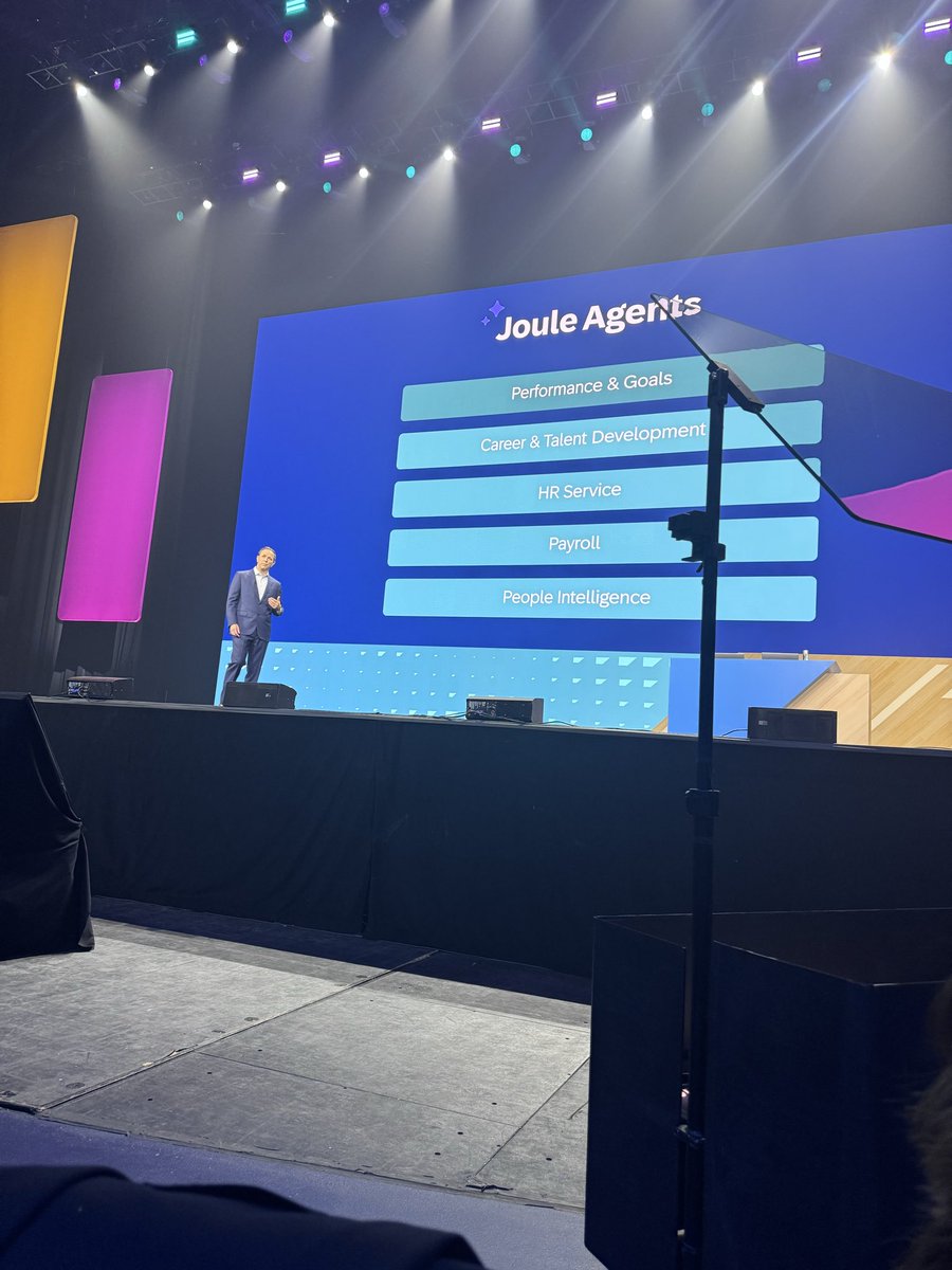 btinder's tweet image. @SAP SuccessFactors: AI as a worker ‘toolmate’ v. replacement. 12 new AI agents coming and a Workforce Knowledge Network to integrate expert research into daily decisions. 170 production use cases catalogued by role. The focus shifts from output to impact. #sapconnect