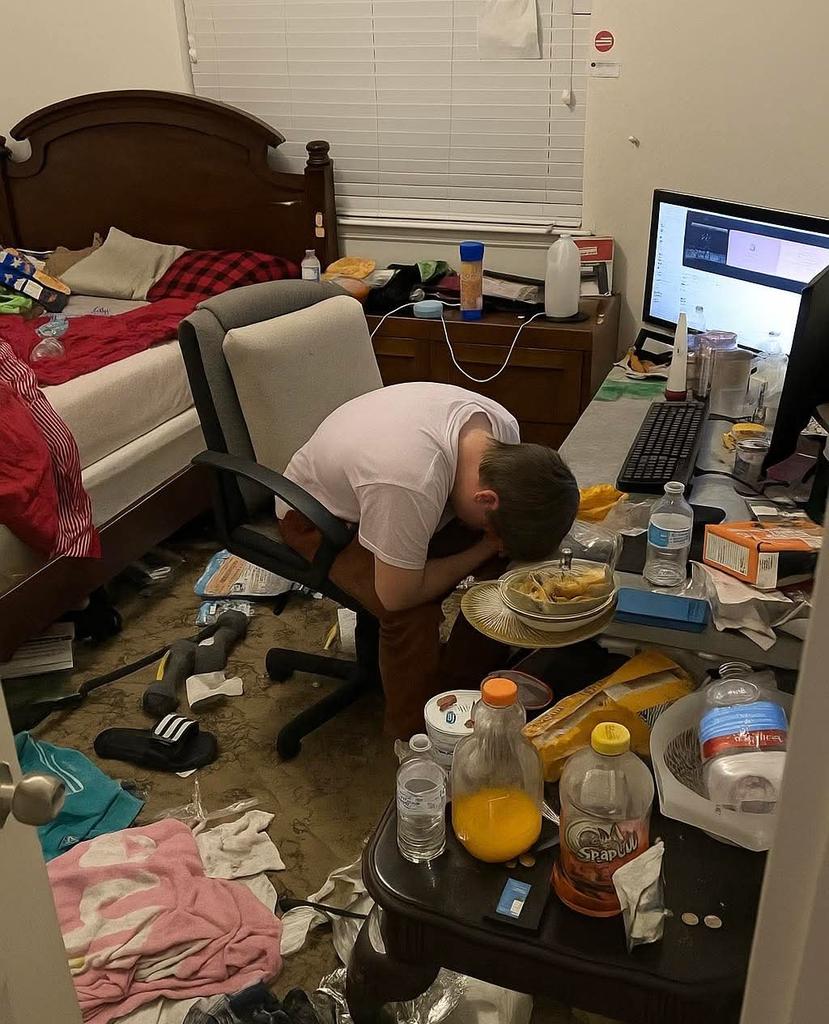 Jesse_can_code's tweet image. Life of a startup founder