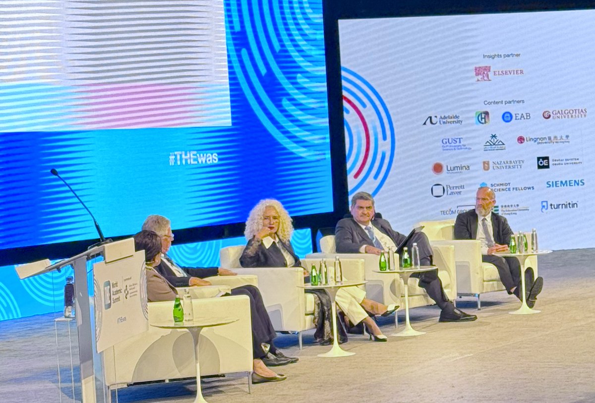david_garza's tweet image. Participé en el THE World Academic Summit 2025, evento más importante del año de @timeshighered, con la asistencia de +600 académicos de 65 países, entre ellos 60 presidentes de universidades, en @KAUST King Abdullah University of Science and Technology Arabia Saudita. Fui…