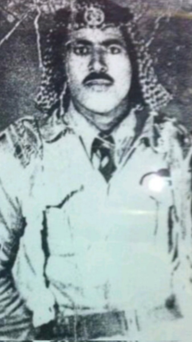 deferim's tweet photo. #اكتوبر_الانتصار_والمجد 
#الجيش _الكويتي
#حرب_اكتوبر٧٣ #حرب_أكتوبر 
#ذكرى_حرب_تشرين_التحريرية
#الجيش_الكويتي
#ذكرى_نصر_أكتوبر٧٣
والدي احد ابطال الحرب الجولان
  قائد الدبابة  الرقيب/عشوي الظفيري (الايسر) الجيش الكويتي قوة الجهراء🇰🇼 https://t.co/25z2xB9hFk