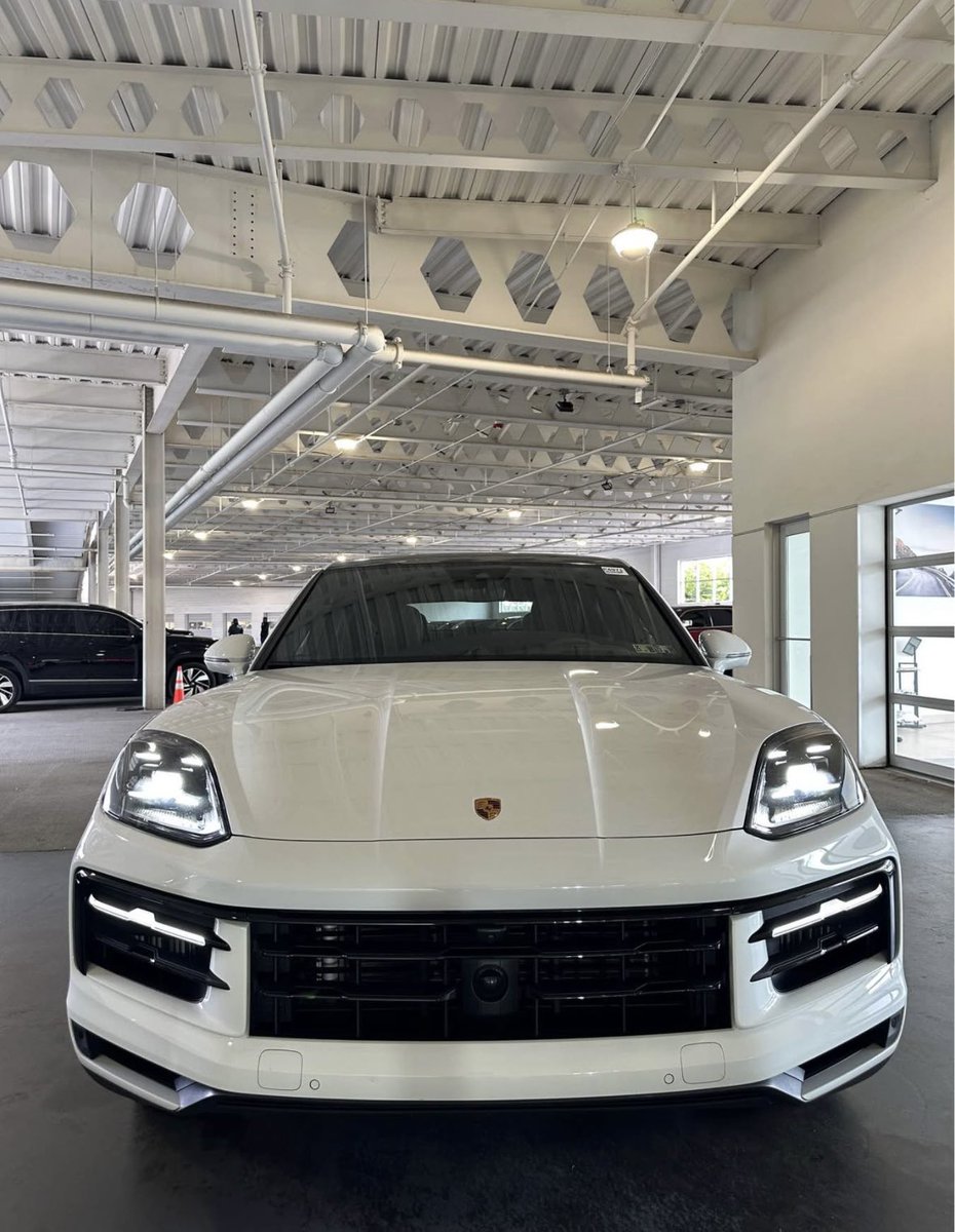 PRProSanDiego's tweet image. Big congrats to me 🎉 Just got myself a new car, all thanks to the profits from Bitcoin mining! Feels like a dream. Huge shoutout to my amazing coach @CC_ethChristine for the support and guidance couldn’t have done it without her. Crypto really does pay! 🚗💰