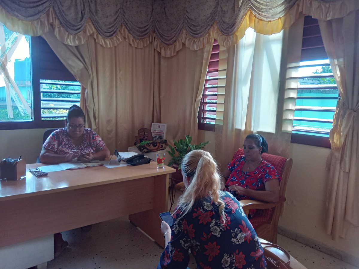 La Dirección General de Educación #Consolacion recibe la visita del Comité Provincial del PCC #Pinardelrio, se evaluaron temas medulares como la cobertura docente, preparación metodológica y el crecimiento de la militancia del Partido sobre todo en los cuadros educacionales #Cuba