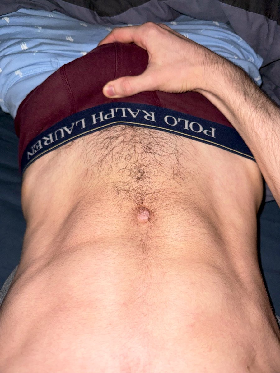 HotghostX's tweet photo. Toujours en forme 🤷🏻‍♂️ https://t.co/tsmHbxJHeX