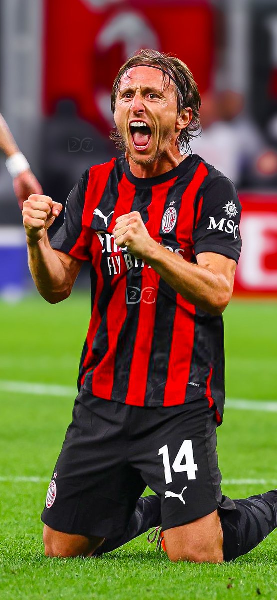 diegographics27's tweet image. 🌟Luka Modric phone&apos;s Wallpaper📲

#Modric #ACMilan #LukaModric #MilanNapoli