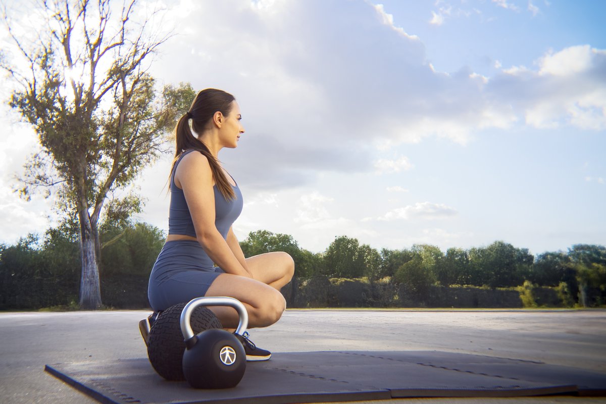 MarcyFitness's tweet image. Strong body. Clear mind. One sunrise at a time. #MindfulMovement #MorningRoutine #WellnessJourney #SunriseWorkout #MarcyFitness