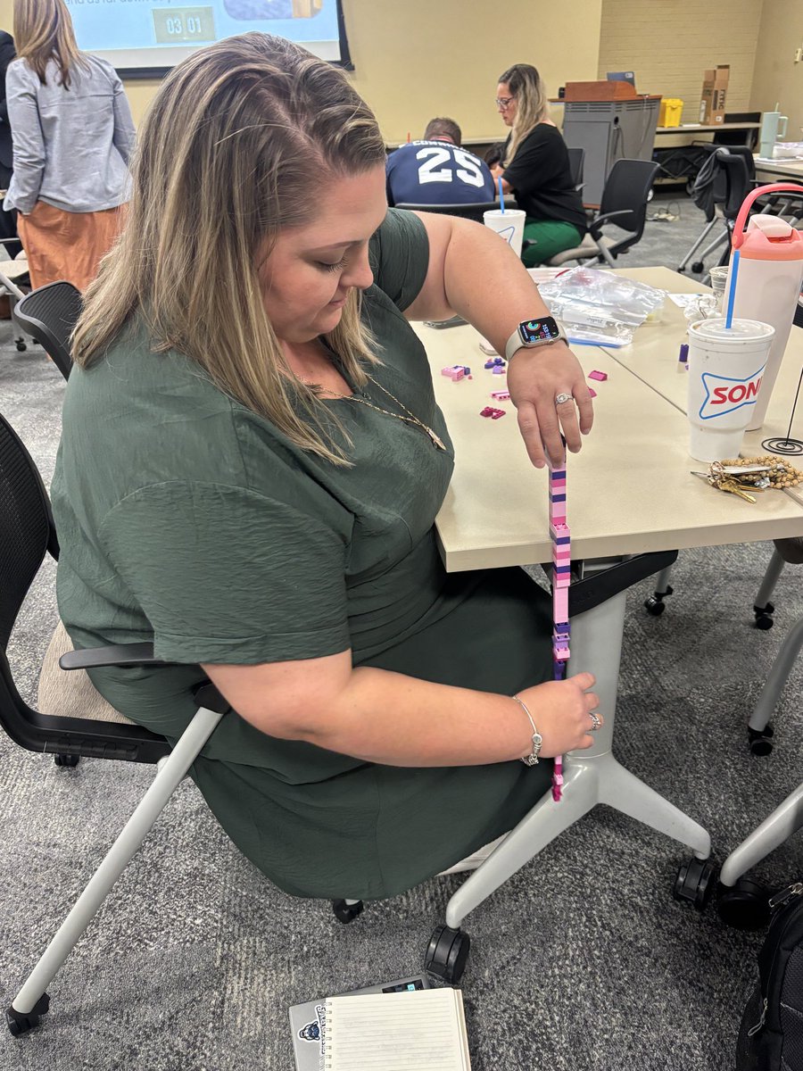 jeaton426's tweet image. Clarity drives impact! Our @ProsperISD assistant principals collaborated today around the importance of clear systems that support strong leadership and smooth operations. 💚 #ProsperISD #LeadershipInAction