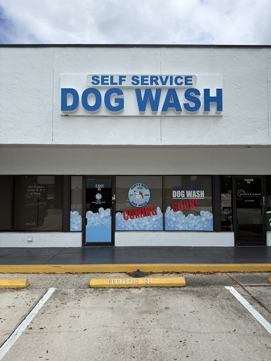 shane_dimora's tweet image. come on down and wash your dog! 🐶🚿🐾🦴