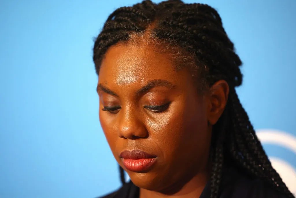 _PBpost's tweet image. Tory officials tonight have confirmed if things don&apos;t improve in the polls Kemi Badenoch will RESIGN as leader.

Since Kemi took over 11 months ago, the Tories have dropped in every poll and lost over 700 council seats.

Plus she’s Nigerian.