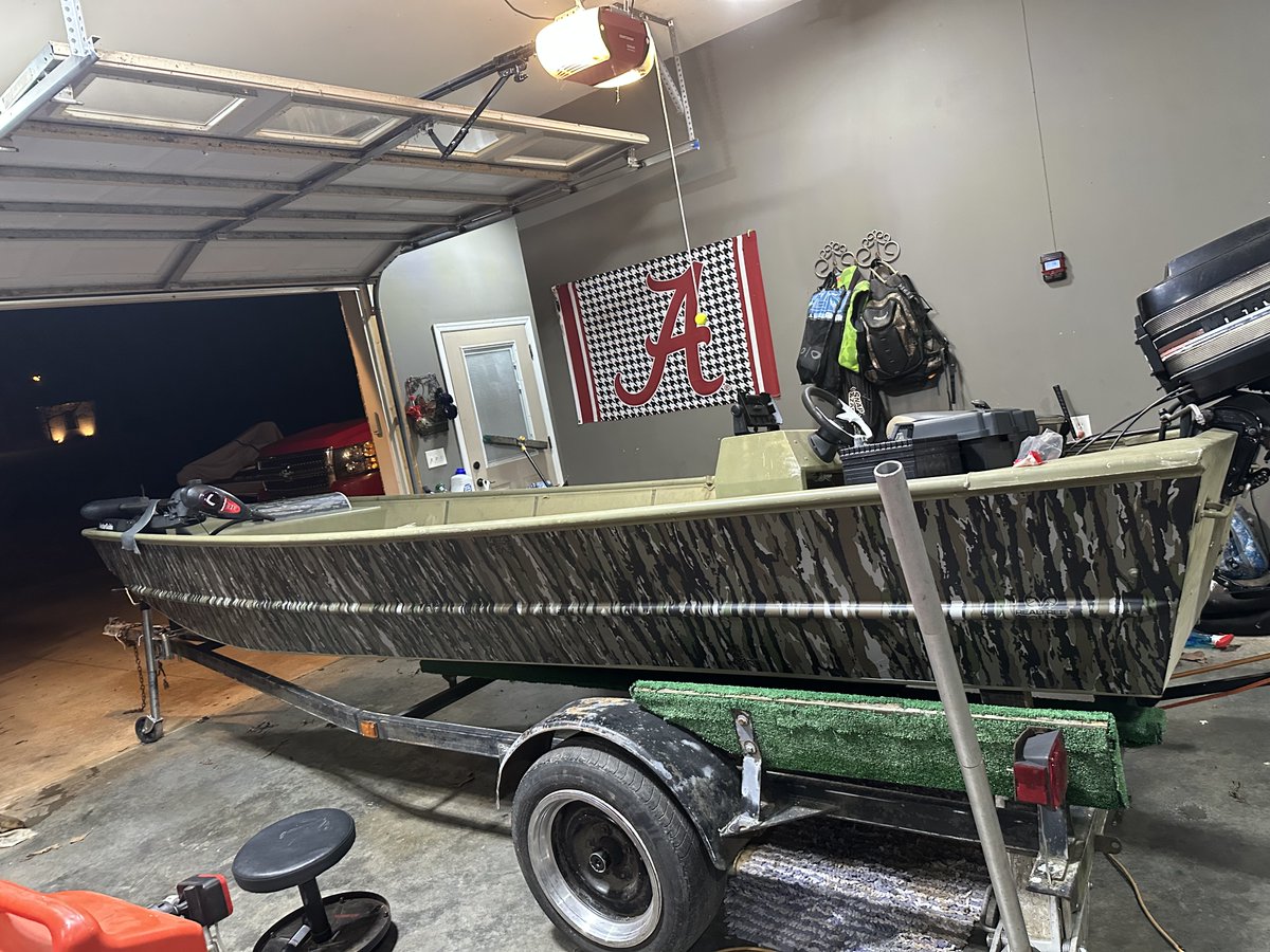 MetroRestyling.com tweet media