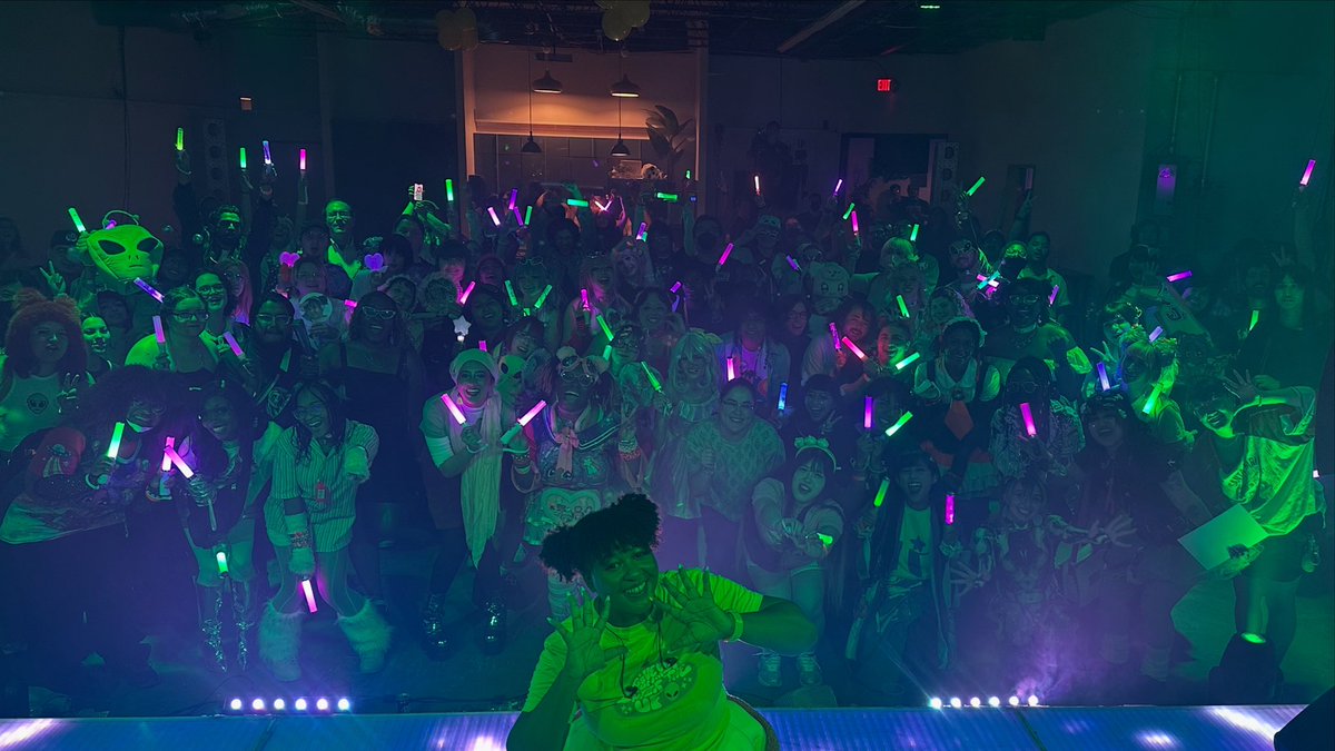 I just had my first ever solo concert this weekend! A sold out show with people from all over in attendance. With no prior experience it wasn’t easy or perfect but I’m proud of what we accomplished.