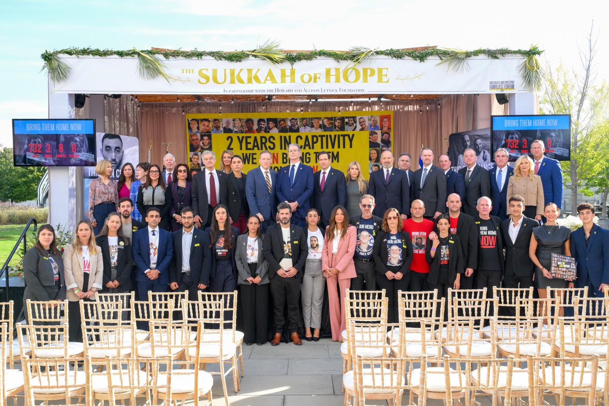 My thanks to Secretary @HowardLutnick for hosting today’s Kennedy Center Sukkah of Hope. I was deeply moved by the immense faith and strength of the hostage families and survivors.

The Trump Administration remains committed to achieving lasting peace and bringing the hostages