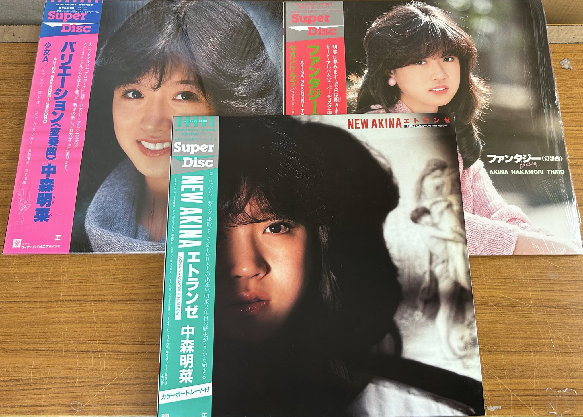★中森明菜★FCコレクション1★エトランゼ 撮影当時の写真(集)・ビデオセット★ ☆中森明菜☆FCコレクション1☆エトランゼ 撮影当時の写真(集