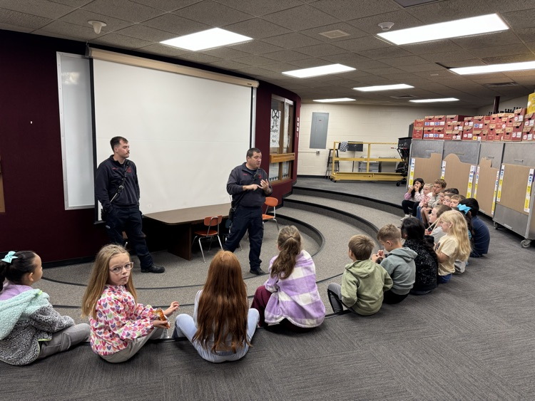 WilsonElem489's tweet photo. During Fire Prevention Week, thank you to the Hays Fire Dept for teaching us what to know and do to be safe!
#communitypartner https://t.co/qdsqjygQbV