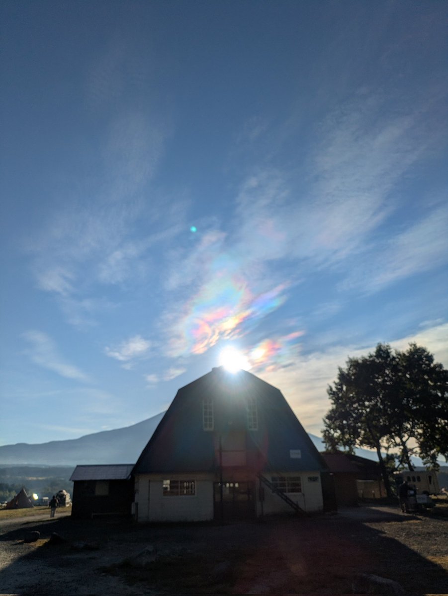 CAMPSAIHIDE's tweet image. ダイヤモンド富士！

ふもとっぱら
にて無事観れました✨😊😎

素晴らし！
