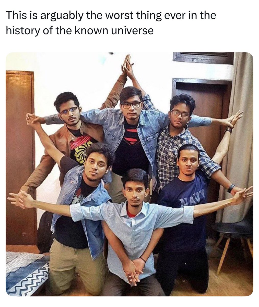 GarbageHuman24's tweet image. 