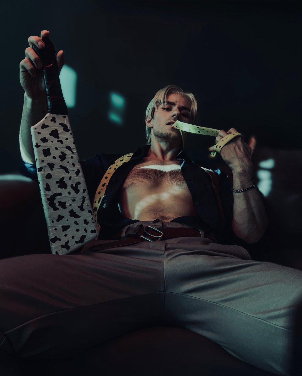 Garcheeks's tweet image. Nanami Kento cosplay 

More in bio 🌶️

#JujutsuKaisen #cosplaynsfw