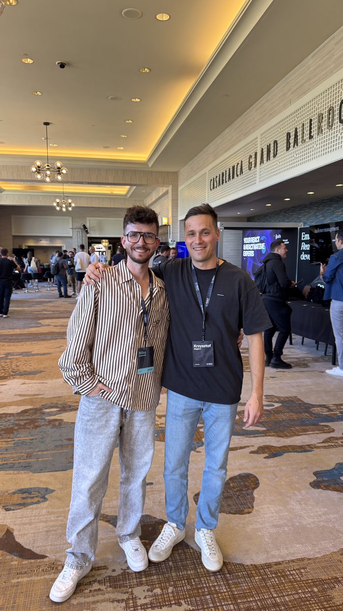 grabbou's tweet image. Took a few snaps with other founding partners as well! @expo @swmansion @AmazonAppDev @vercel looking forward to work on exciting community projects in the future!