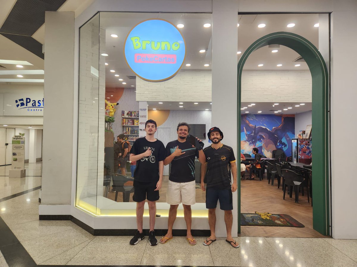 🏆League Challenge - Bruno Pokécartas (28/09)🏆

Foi um Desafio cheio de partidas incríveis e estratégias brutais! 🔥
Parabéns aos finalistas que brilharam no campo de batalha:
🥇 <a href="/OldAmber_VGC/">TTR OldAmber</a>
🥈 <a href="/gustavo01gk_/">gustavo01gk</a>
🥉 <a href="/mariohqueiroz/">Mariz</a>
GGs a todos e até a próxima! 
#Pokemon #VGC